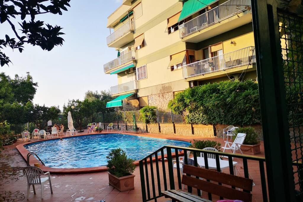 شقة Super Attico Vista Mare Con Piscina سورينتو المظهر الخارجي الصورة